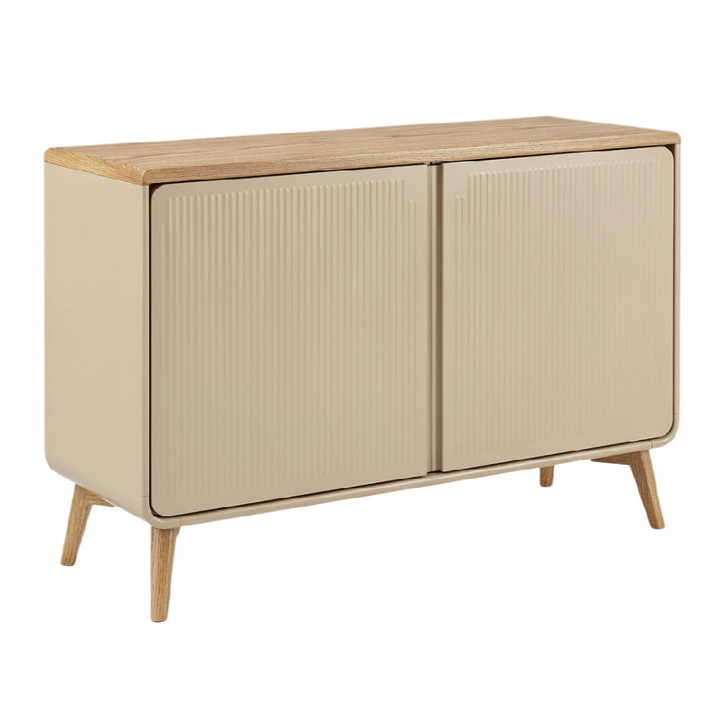 **Moderne Beige Kast met Houten Bovenkant en Gelaagde Deuren**